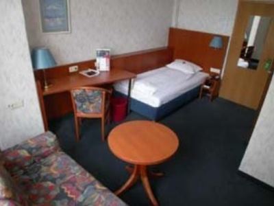 Concorde Hotel Ascot Dusseldorf Room photo